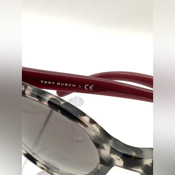 😎Tory Burch😎 Round Cat Eye Tortoise Sunglasses TY 7079 - Picture 10 of 16